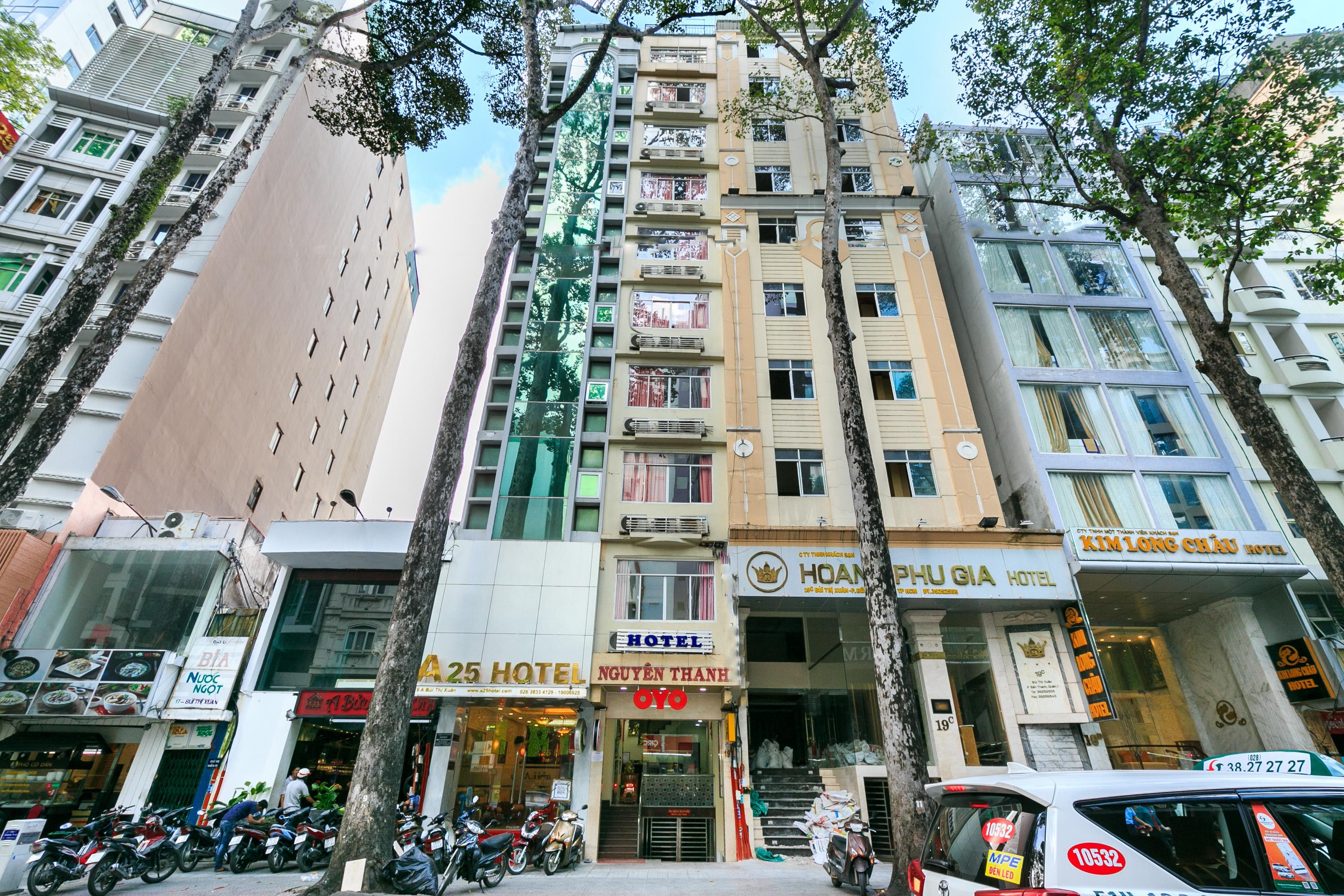 Oyo 422 Nguyen Thanh Hotel Ho Chi Minh City Exterior photo